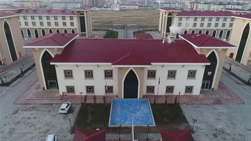 Şarkışla Muhsin Yazıcıoğlu Öğrenci Yurdu
