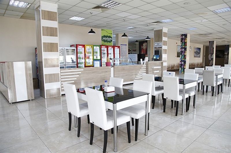 Yemek Servis Alanı